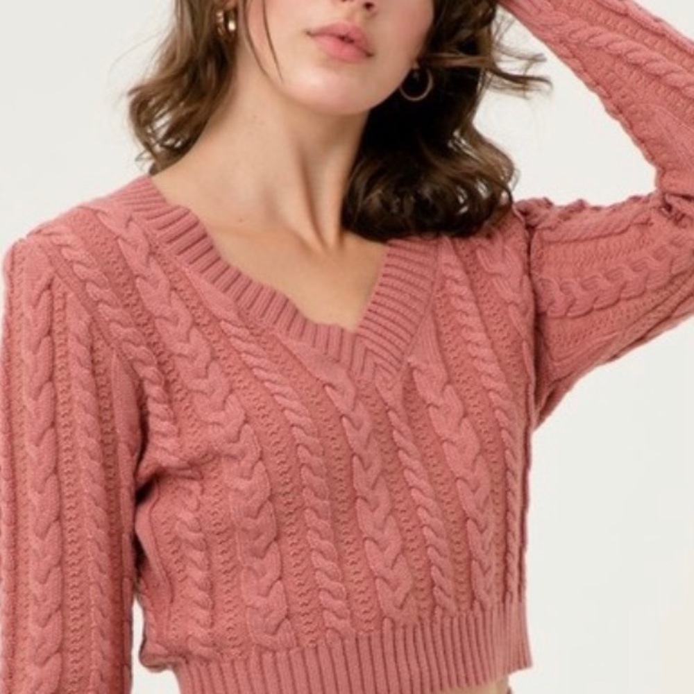 V-neck Crop Top Sweater